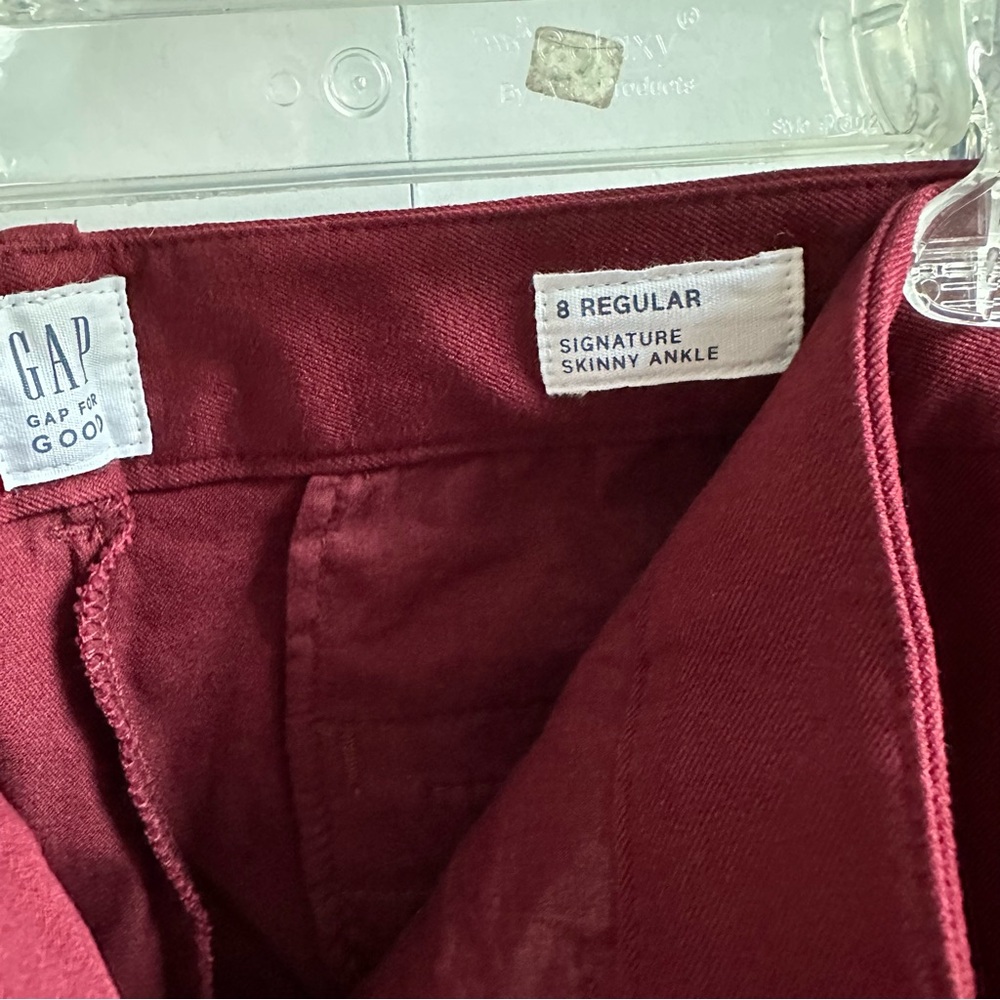 Like New! Gap Signature Skinny Ankle Pant - Picture 6 of 7